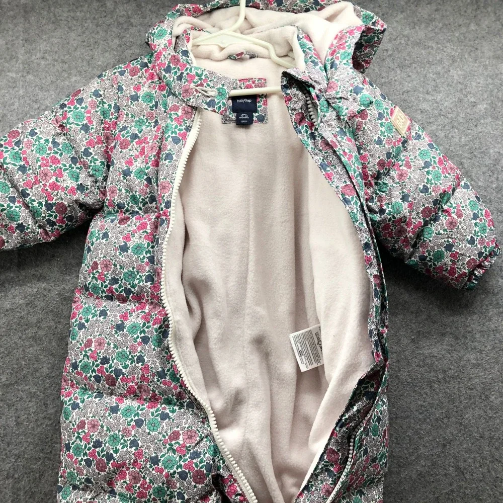 Baby Gap Floral Down Fill Snowsuit 12-18M Girl Pink Fleece Hooded Winter Bunting